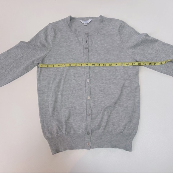 Time & Tru Gray Cardigan size M - Picture 5 of 10